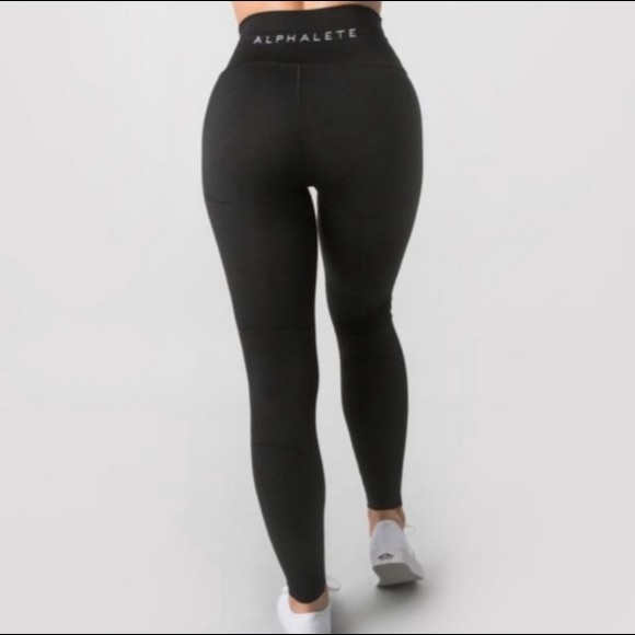 Alphalete R6 Revival Leggings; Black! - Picture 4 of 6